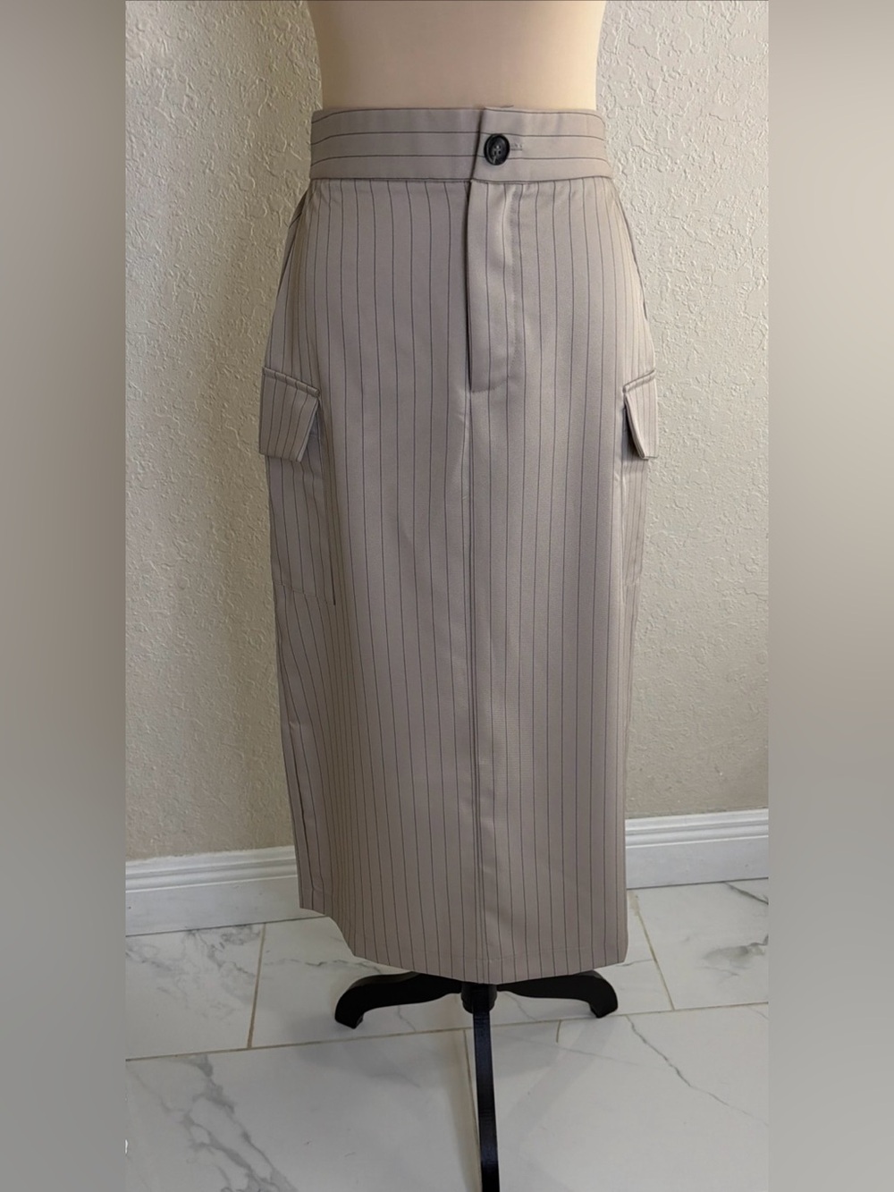 Sweet Rain Women’s Skirts brown and black stripes Size S